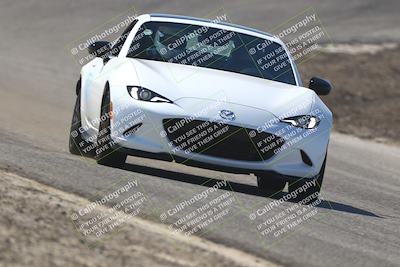 media/Oct-18-2025-Speed Ventures (Sat) [[8b3b7cf525]]/Purple/Session 2 (Phil Hill)/